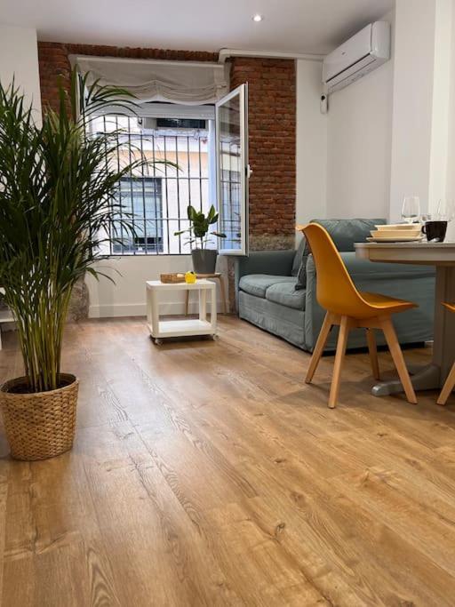 Apartamento Atocha/Reina Sofia Madrid Dış mekan fotoğraf